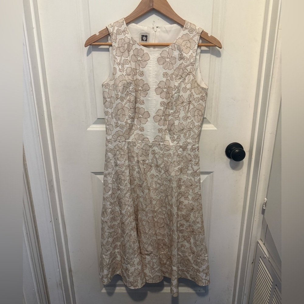 COPY - Anne Klein Beige Floral Dress  Sz 4 PreOwned
